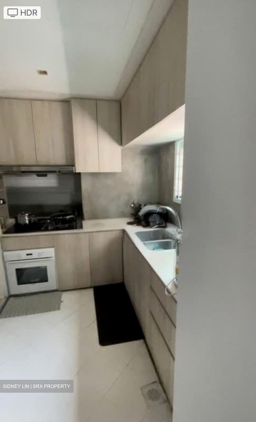 The Atria At Meyer (D15), Condominium #558190831